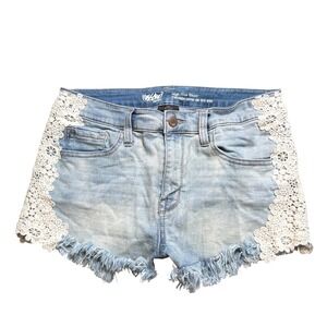 Indie Sleaze Boho Mossimo Denim Crochet Lace Side Panel Shorts Light Wash 10/30
